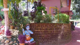 インド　南インド　ニアラダム　シバナンダアシュラム　施設