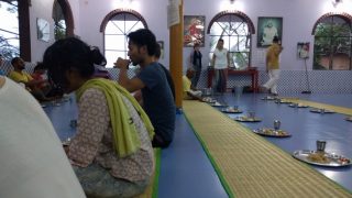 インド　南インド　ニアラダム　シバナンダアシュラム　施設